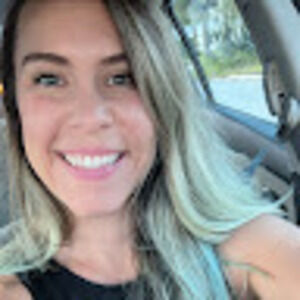 Meet your Posher, Aurora